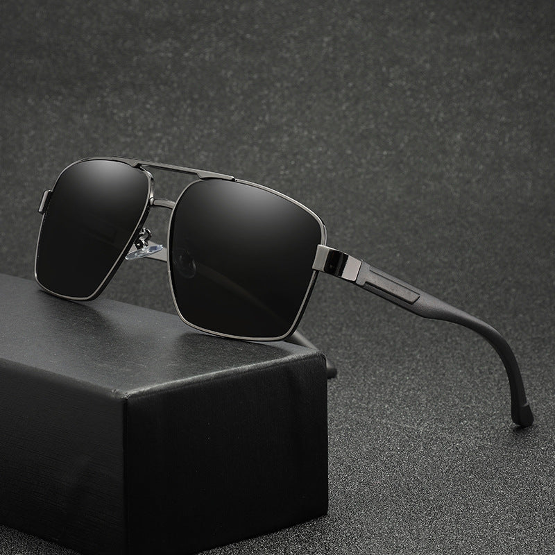 Pilot Polarized Sunglasses, product photo