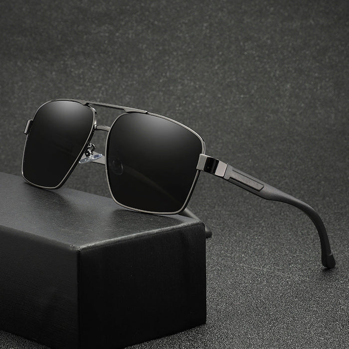 Pilot Polarized Sunglasses, product photo