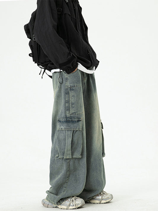 Washed Wide-Leg Cargo Jeans