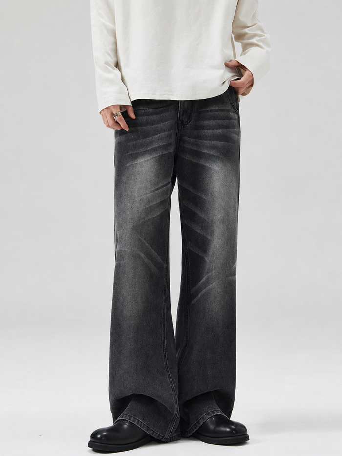Relaxed A-Line Washed Jeans in fried gray — model front view